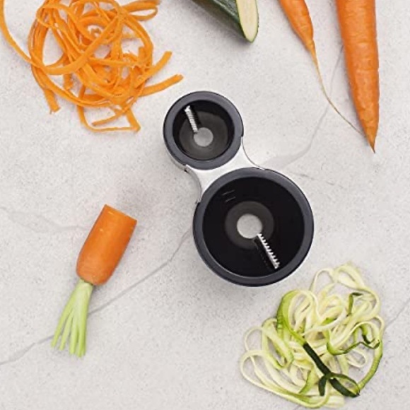 Microplane Spiral Cutter - Picture 4 of 10